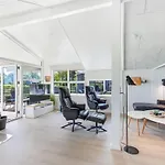 Eisa - 75m From The Sea By Interhome *