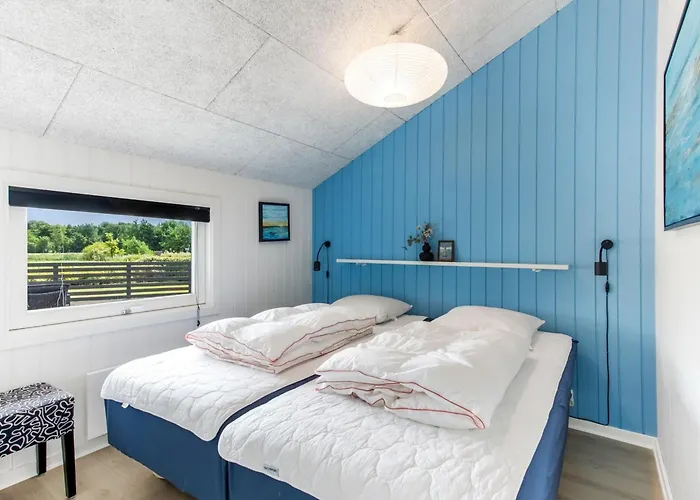 Eisa - 75m From The Sea By Interhome Sjolund